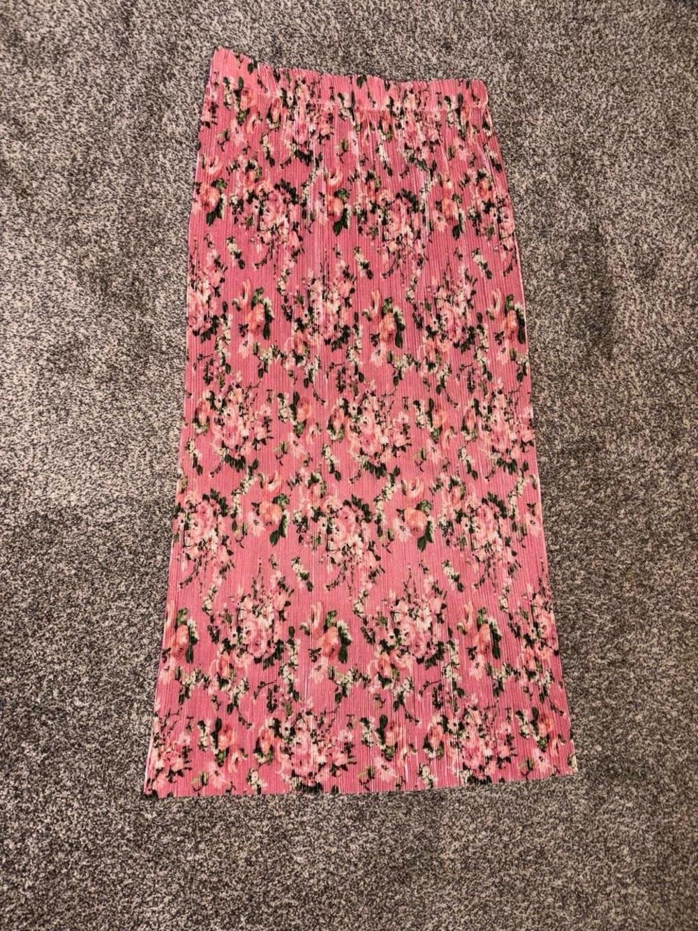 Y2K maxi skirt with whimsical floral design